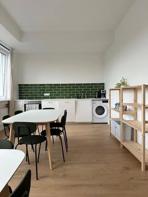 Helles Elegantes Zimmer In Berlin-Schoeneberg 0*, Berlin Tyskland